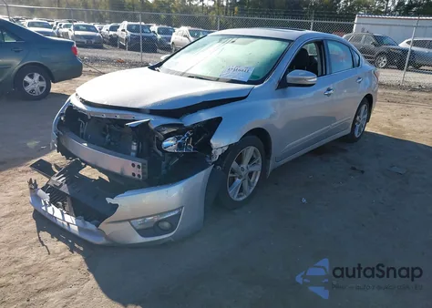 2015 Nissan Altima 2.5 Sv z USA, uszkodzony, nr VIN 1N4AL3AP8FC223277